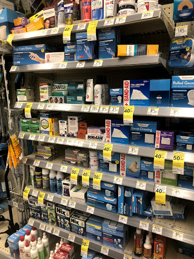Drug Store «Walgreens», reviews and photos, 14250 Prairie Ave, Hawthorne, CA 90250, USA