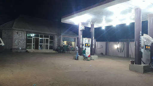 Gilog Filling Station, Akodu Junction Apete, Ibadan, Nigeria, Gas Station, state Oyo