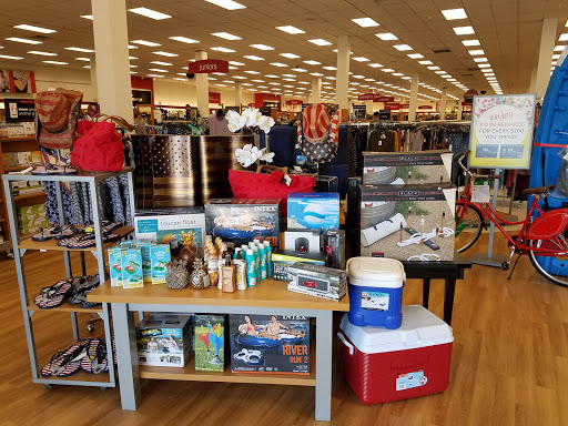 Department Store «T.J. Maxx», reviews and photos, 331 New Jersey 18, East Brunswick, NJ 08816, USA