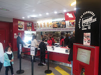Atmosphère du Restaurant KFC Carrières-sous-Poissy à Carrières-sous-Poissy - n°8