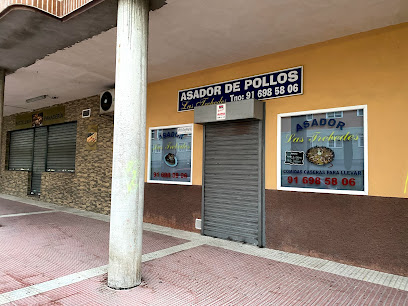 Asador de Pollos Las Trébedes - C. Villafranca de los Caballeros, Nº17, 28981 Parla, Madrid, Spain