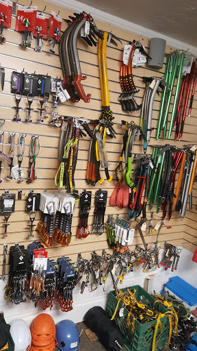 Outdoor Sports Store «The Gear Room», reviews and photos, 2258 Fort Union Blvd, Cottonwood Heights, UT 84121, USA