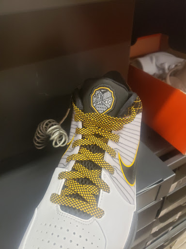 Sporting Goods Store «Nike Factory Store», reviews and photos, 3000 Grapevine Mills Pkwy #611, Grapevine, TX 76051, USA