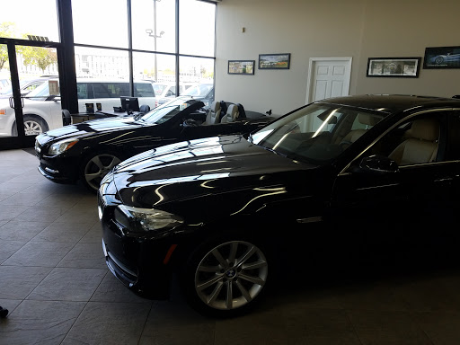 Used Car Dealer «SOUTHFIELD QUALITY CARS, INC.», reviews and photos, 16941 W 8 Mile Rd, Detroit, MI 48235, USA