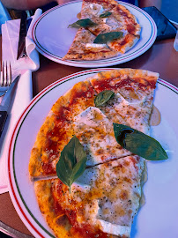 Pizza du Restaurant italien Les Artistes Gourmands à Paris - n°12