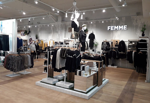 Magasin de vêtements Bonobo Saint-Genis-Laval