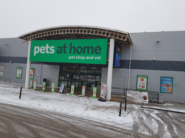 Comments and reviews of Pets at Home Milton Keynes