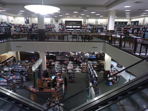 Book Store «Barnes & Noble», reviews and photos, 2051 N Federal Hwy, Fort Lauderdale, FL 33305, USA