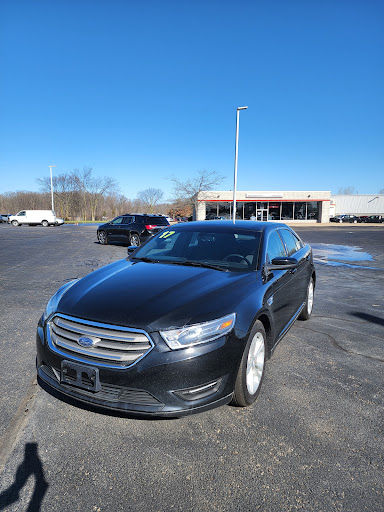 Used Car Dealer «Lasco of Grand Blanc - Used Cars For Sale», reviews and photos, 5470 Ali Dr, Grand Blanc, MI 48439, USA