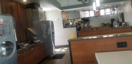 Shopping Mall «Tarpon Mall», reviews and photos, 40952 US-19, Tarpon Springs, FL 34689, USA