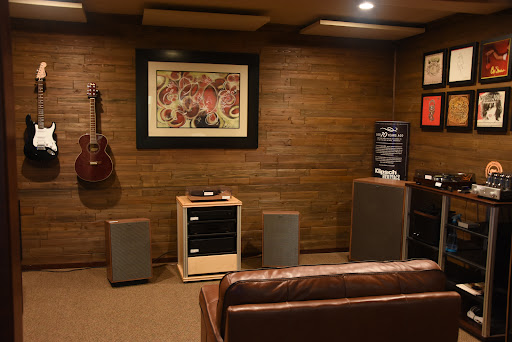 Home Theater Store «Desco Audio and Video», reviews and photos, 2306 Harrison Ave NW, Olympia, WA 98502, USA