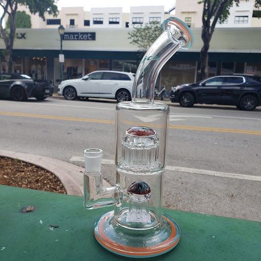 Tobacco Shop «The U Smoke Shop», reviews and photos, 5827 Sunset Dr, South Miami, FL 33143, USA