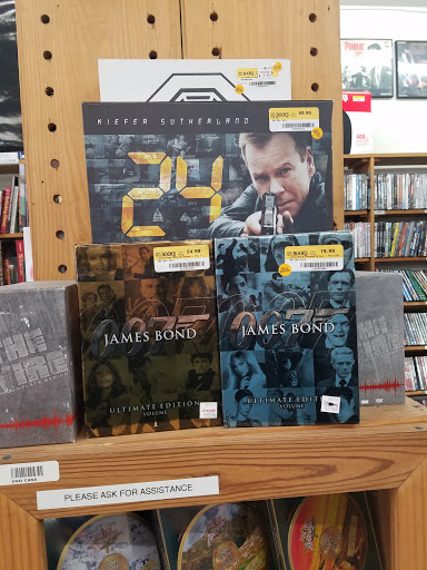 Book Store «Half Price Books», reviews and photos, 2041 Ford Pkwy, St Paul, MN 55116, USA