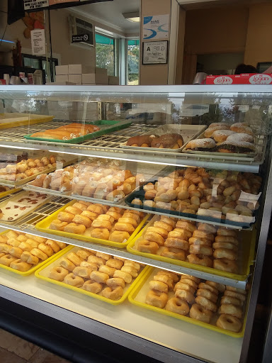 Donut Shop «Wilson Doughnut Shop», reviews and photos, 525 Tarboro Street Annex SW, Wilson, NC 27893, USA