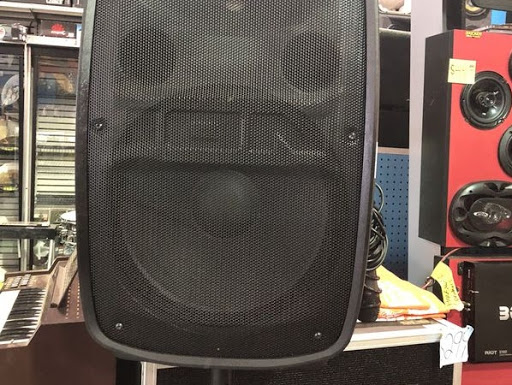 Pawn Shop «JAWS MEGA PAWN & TRADING POST», reviews and photos, 846 W Main St, New Britain, CT 06053, USA