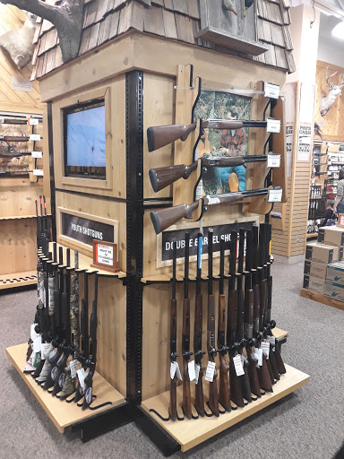 Sporting Goods Store «SCHEELS», reviews and photos, 1850 Adams St, Mankato, MN 56001, USA