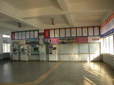 bus-station
