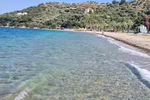 beach Nisiotissa image