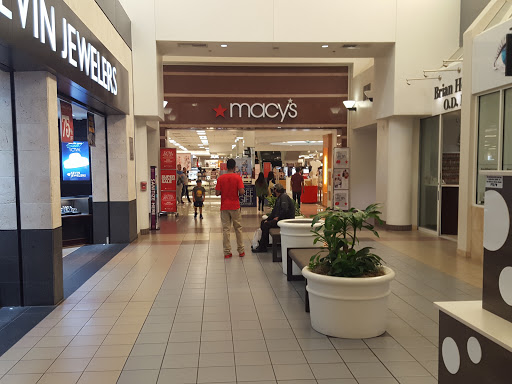 Shopping Mall «Visalia Mall», reviews and photos, 2031 S Mooney Blvd, Visalia, CA 93277, USA