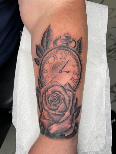 Explore yin yang tattoo ideas female, creative tattoo ideas in South Saint Paul, available at Kingdom Ink Studio