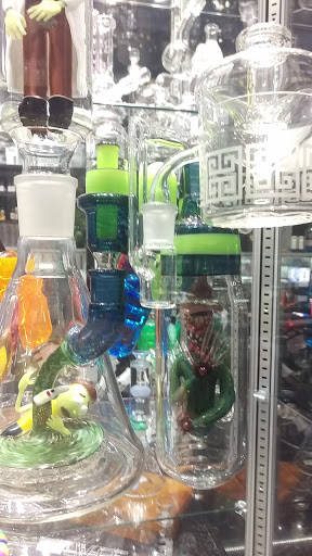 Vaporizer Store «ROCK N ROLL IT SMOKE SHOP AND VAPE SHOP», reviews and photos, 11750 Barker Cypress Rd, Cypress, TX 77433, USA