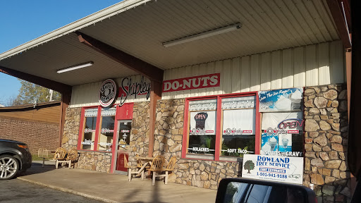 Donut Shop «Shipley Do Nuts», reviews and photos, 710 N 2nd St, Cabot, AR 72023, USA