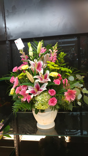 Florist «Stadium Flowers», reviews and photos, 20728 WA-99, Lynnwood, WA 98036, USA
