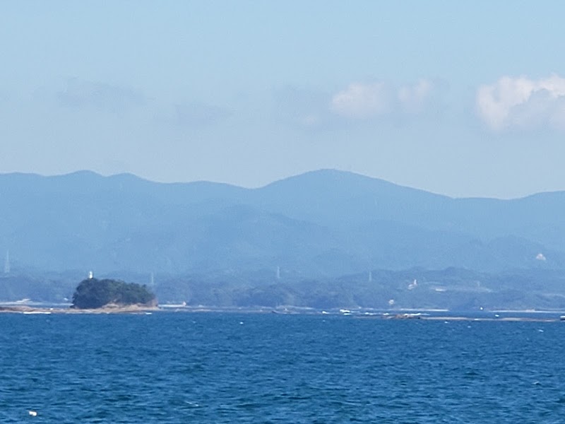 堺漁港白灯台（紀伊堺港西防波堤灯台）