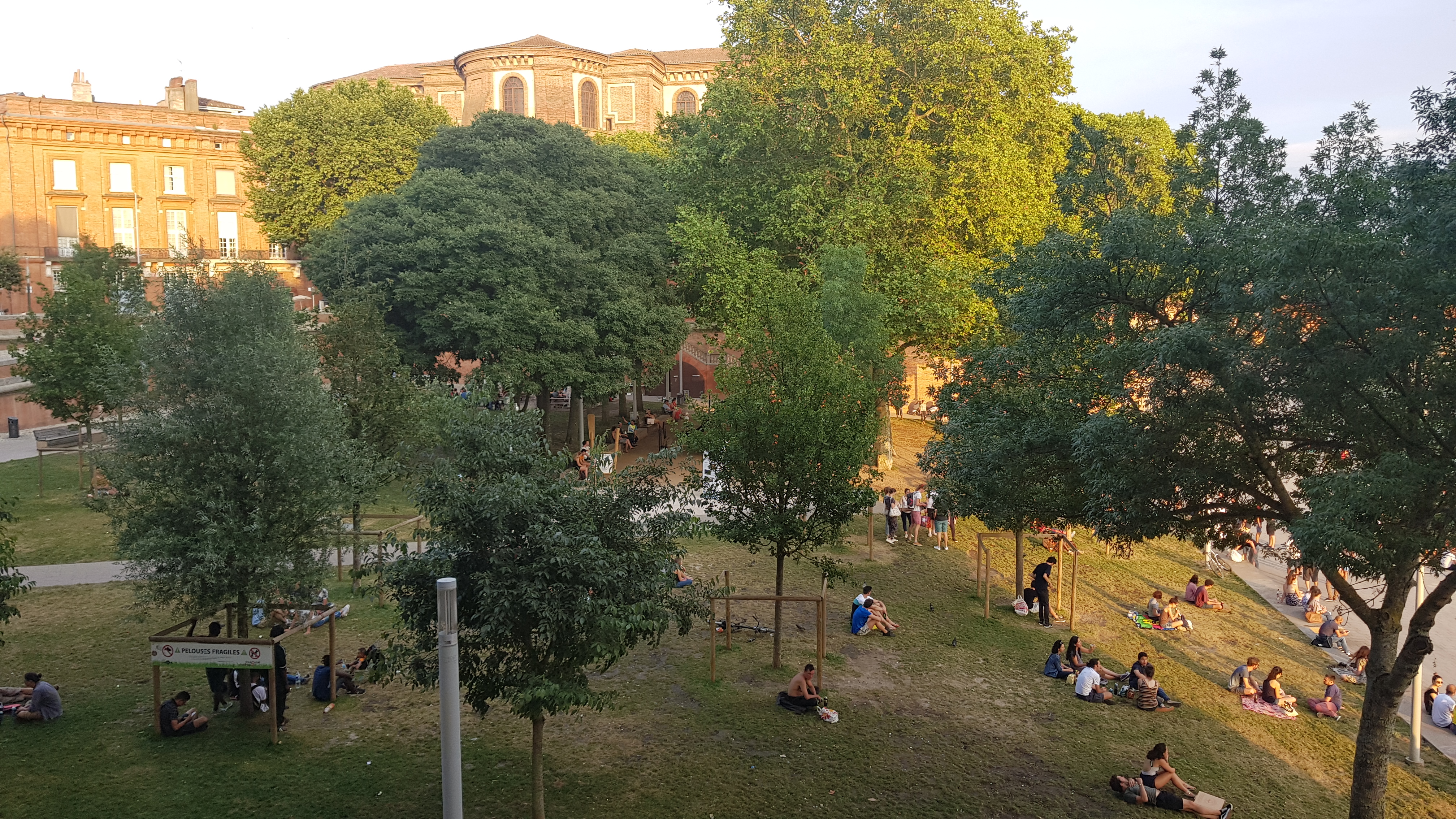 Photo n° 33 de l'avis de JEAN.A fait le 30/06/2018 à 00:19