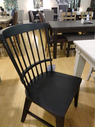 Furniture Store «American Signature Furniture», reviews and photos, 1924 W International Speedway Blvd, Daytona Beach, FL 32114, USA