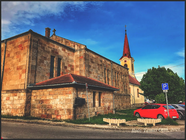 Üröm, Fő u. 56, 2096 Magyarország
