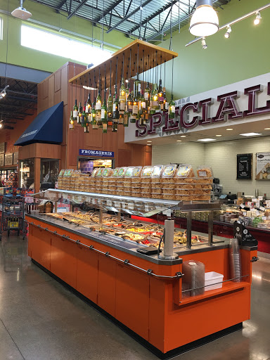 Grocery Store «Whole Foods Market», reviews and photos, 427 Walnut St, Lynnfield, MA 01940, USA