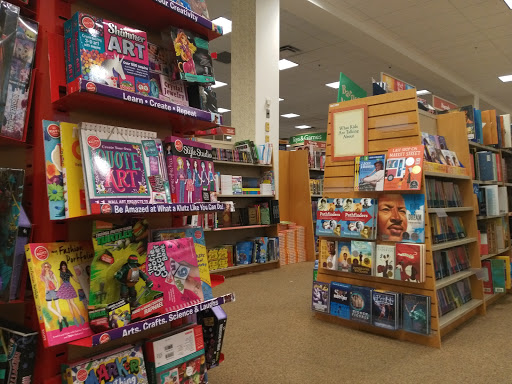 Book Store «Barnes & Noble», reviews and photos, 21 Grand Corner Ave, Gaithersburg, MD 20878, USA
