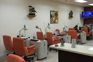 Joie Nails & Spa image