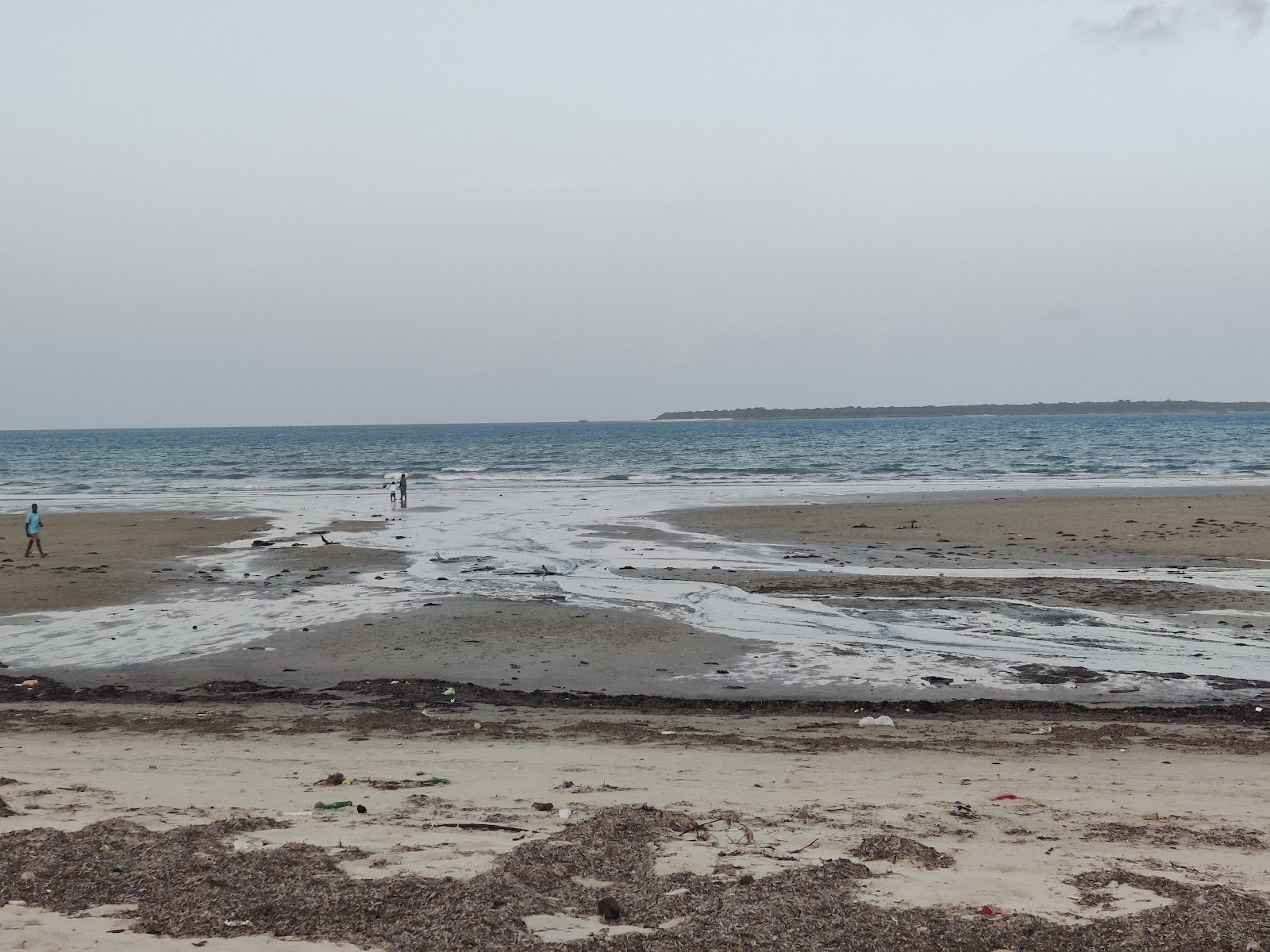 Foto di Mbezi Beach con una superficie del acqua turchese