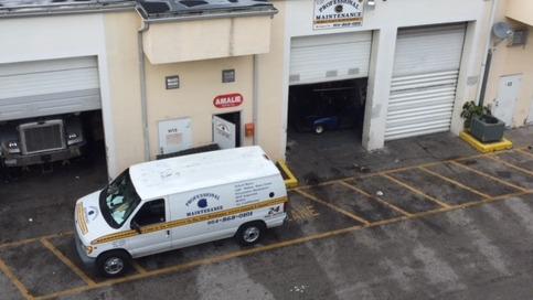 Auto Repair Shop «Professional Fleet Maintenance», reviews and photos, 2081 SW 70th Ave, Davie, FL 33317, USA