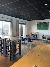 Atmosphère du Bar / Restaurant / Gîtes - Ô Caillou - Ile Molène à ILE MOLENE - n°1