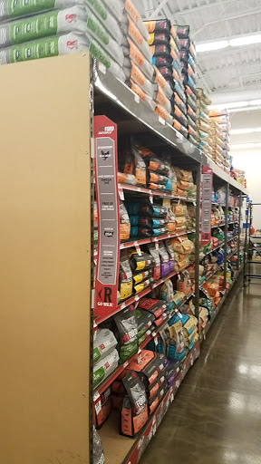 Pet Supply Store «Pet Supplies Plus», reviews and photos, 1970 Portage Trail, Cuyahoga Falls, OH 44223, USA