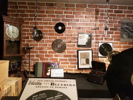 Live Music Venue «The Vault at Victor Records», reviews and photos, 150 S White Horse Pike, Berlin, NJ 08009, USA