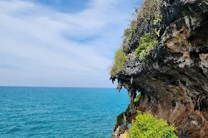 Gili Iyang ,bancamara,dungkek,sumenep,jawa Timur image