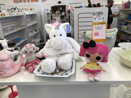 Consignment Shop «Revivals», reviews and photos