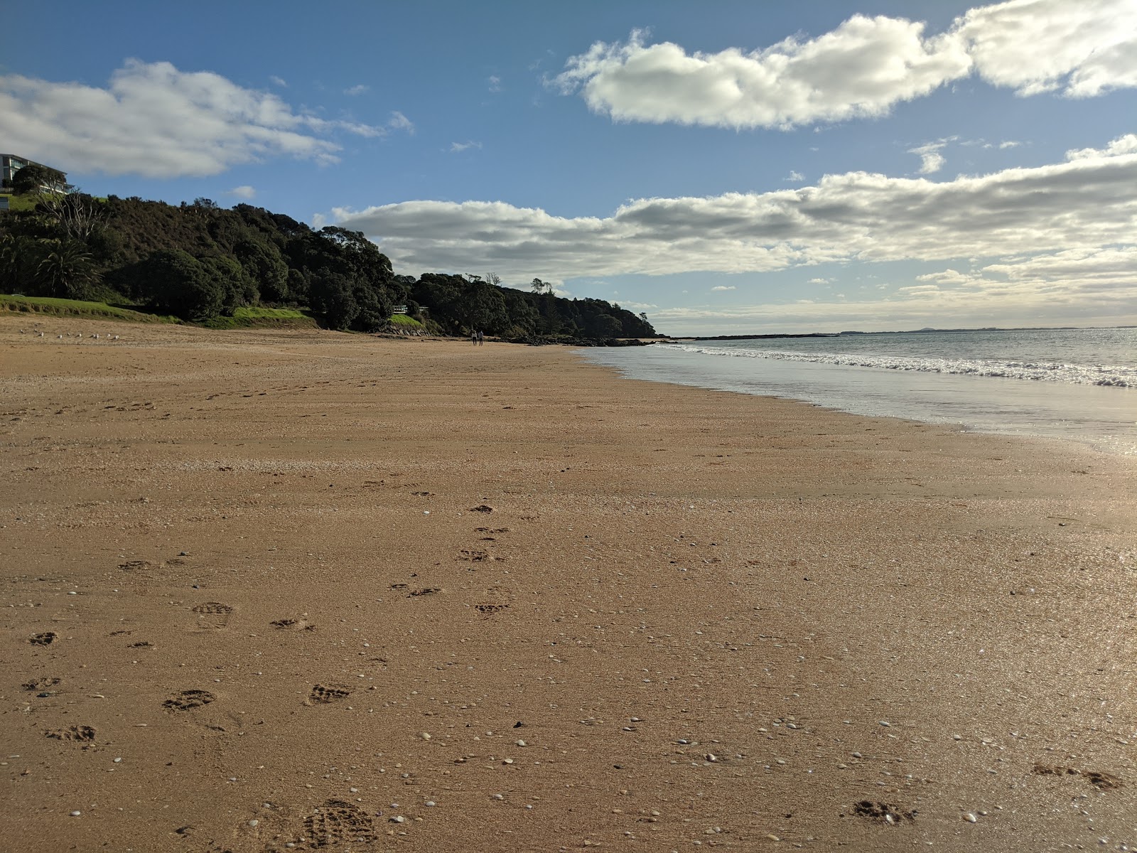 Cable Bay Beach'in fotoğrafı ve yerleşim