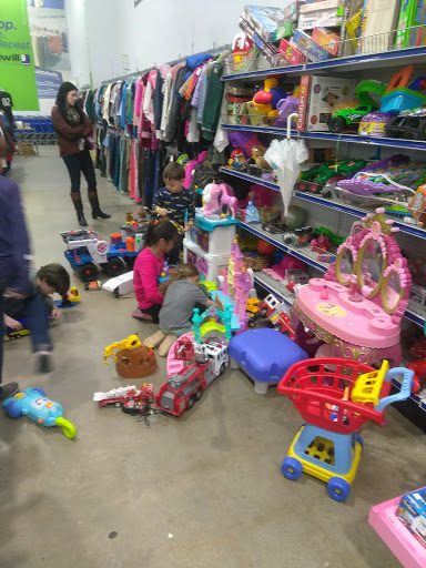 Donations Center «Goodwill Williamsburg Retail Store», reviews and photos