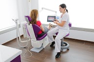 Lobo & Sariego Clinica Dental / Montequinto