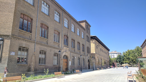Centro Privado de Enseñanza Cantín y Gamboa, Institución educativa privada en Zaragoza,Zaragoza