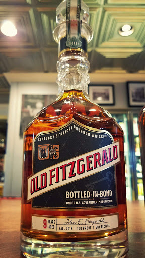 Liquor Store «Sharon Package Store», reviews and photos, 1 Gay St, Sharon, CT 06069, USA