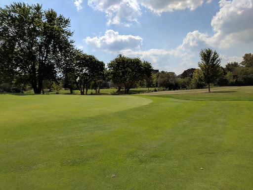 Golf Course «HeatherRidge Golf Course», reviews and photos, 5900 Heatherridge Dr, Gurnee, IL 60031, USA