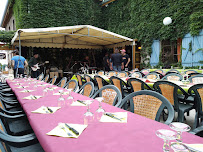 Atmosphère du Restaurant L'Austrasius à Beaulieu-en-Argonne - n°2