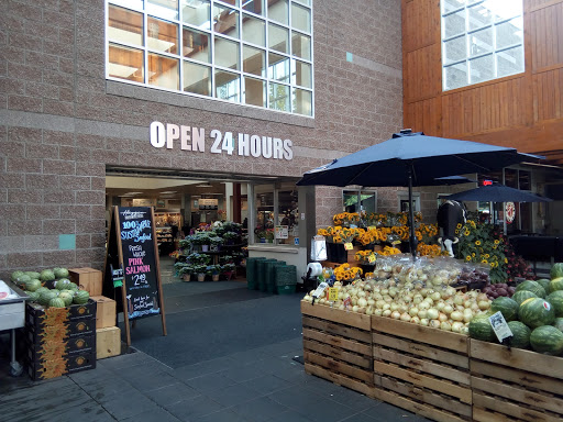Grocery Store «Haggen Food & Pharmacy», reviews and photos, 17641 Garden Way NE, Woodinville, WA 98072, USA