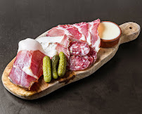 Charcuterie du Restaurant méditerranéen U Mulinu Paris - n°1